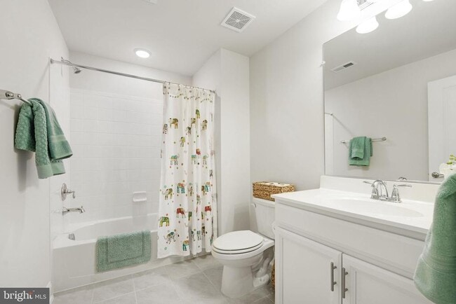 Photo - 2067 Alder Ln