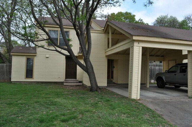 Building Photo - 8106 Hood Cir