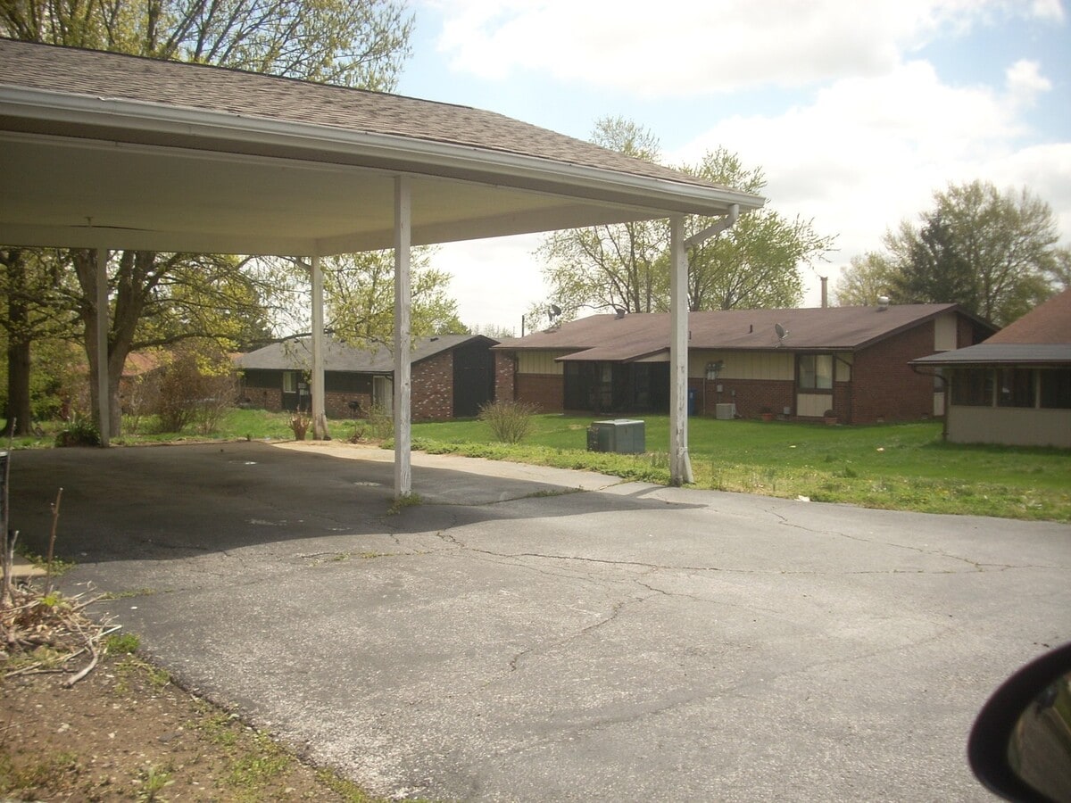 Photo - 2406 Antiquity Ln