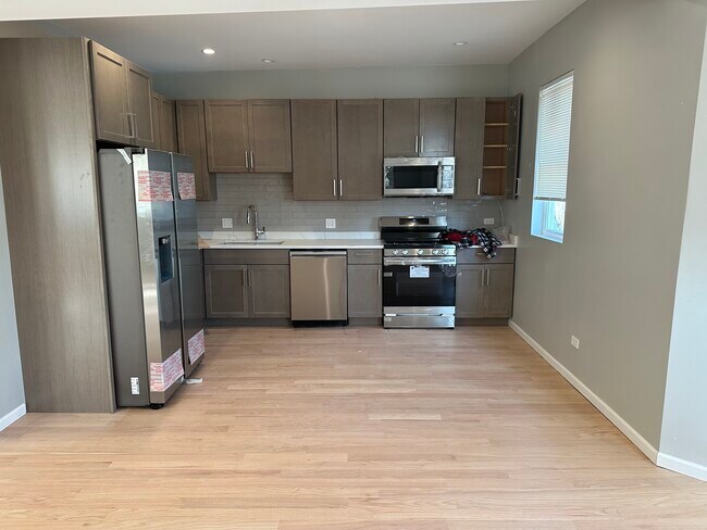 Photo - 3404 N Lavergne Ave Unit 2