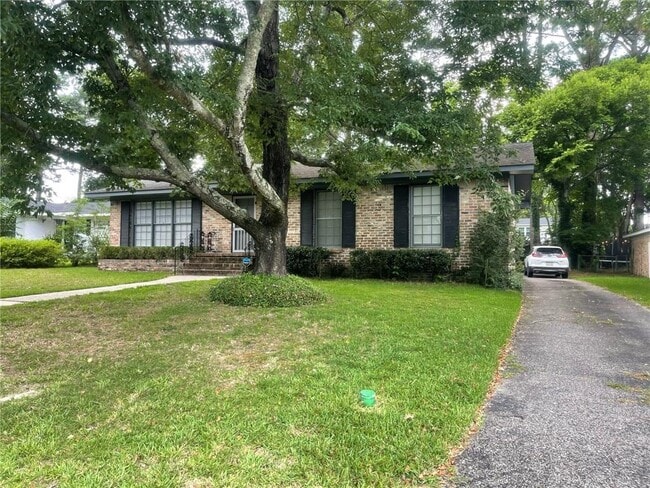 Photo - 2760 Brevard Dr