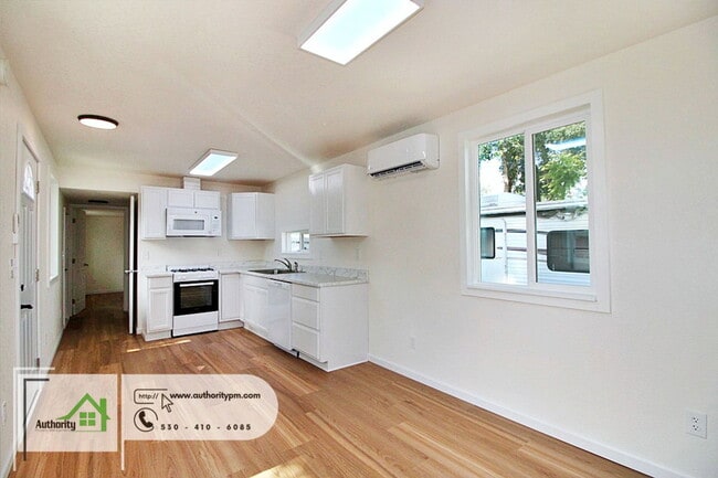 Photo - 18798 Thomas Rd