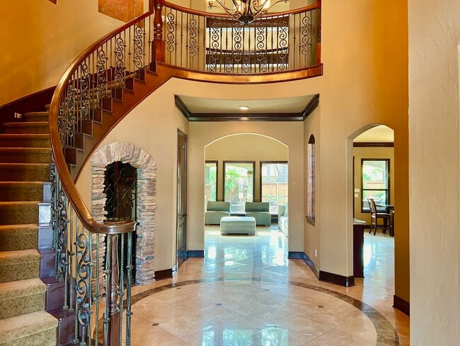 Photo - 7511 Raes Creek Dr