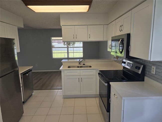 Photo - 2020 Rudder Dr