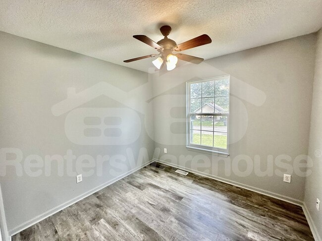 Photo - 2144 SE 6th St