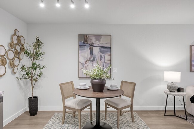 Building Photo - 3450 Barker Cypress Rd Unit 2205