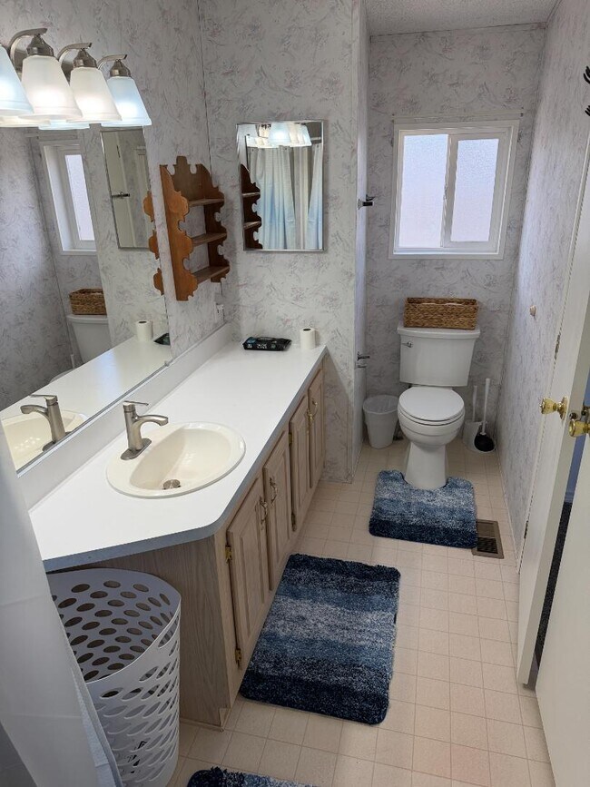 Photo - 45 Radiant St