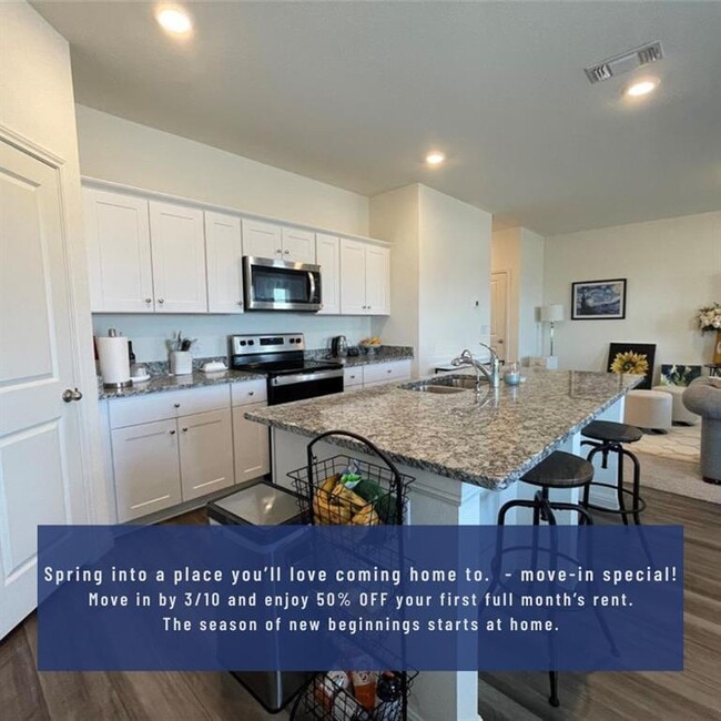 Building Photo - 201 Comancheros Rd