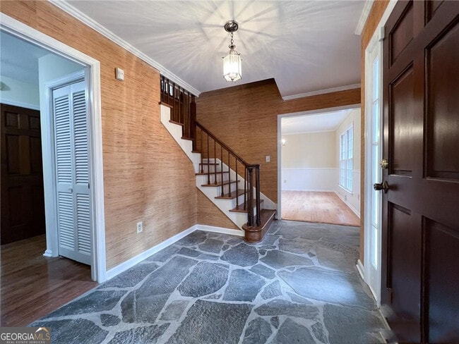 Photo - 195 Deerfield Rd