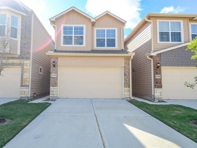 Building Photo - 17117 Wilthorne Gardens Ct