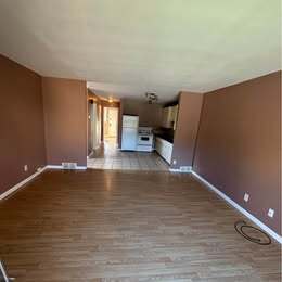 Photo - 578 Burnell St