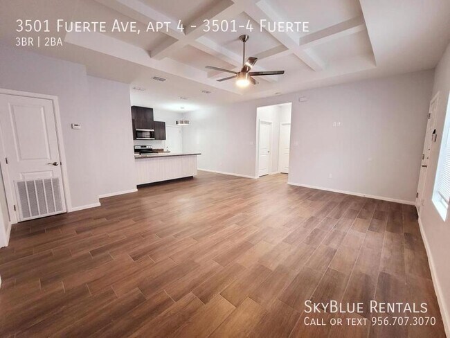 Photo - 3501 Fuerte Ave Unidad 3501-4 Fuerte