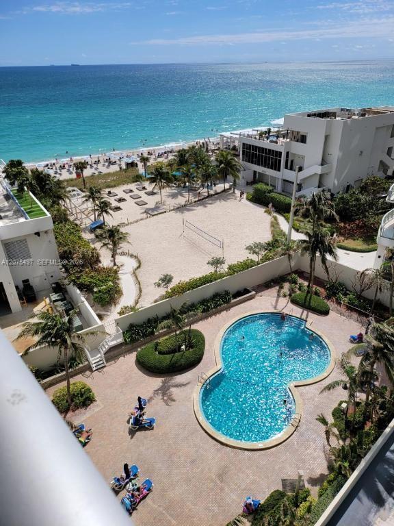 Building Photo - 4001 S Ocean Dr Unit 9N