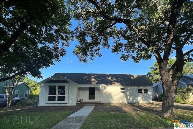 Photo - 809 N 8th St
