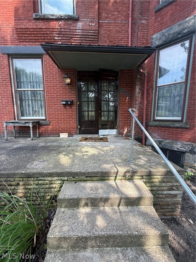 Photo - 932 Maple Ave Unidad A
