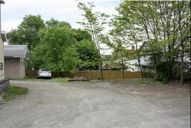 Photo - Philadelphia St Unit Apartment 2