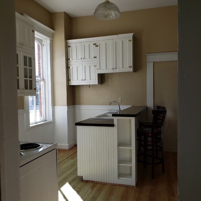 Photo - 208 N Main St Unit 201