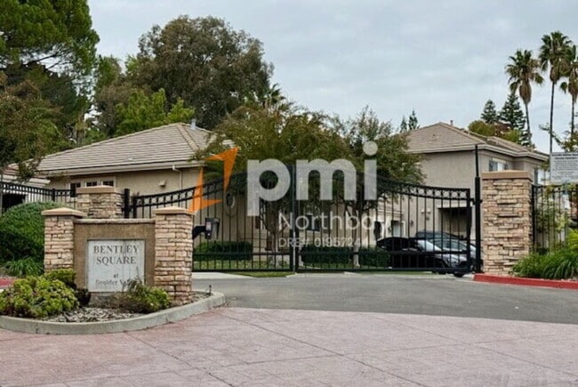 Photo - 424 Endberg Dr