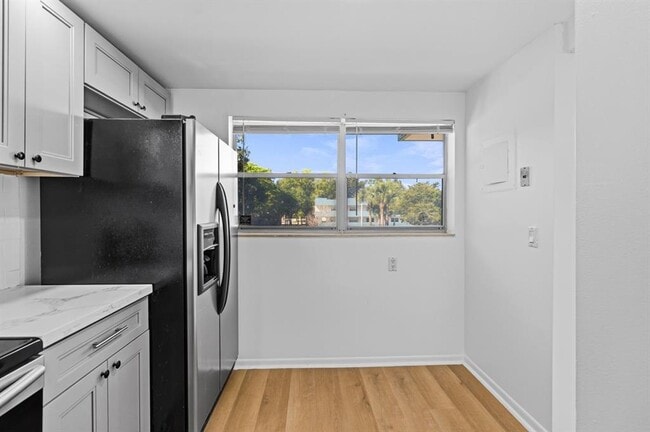 Photo - 6075 N Sabal Palm Blvd