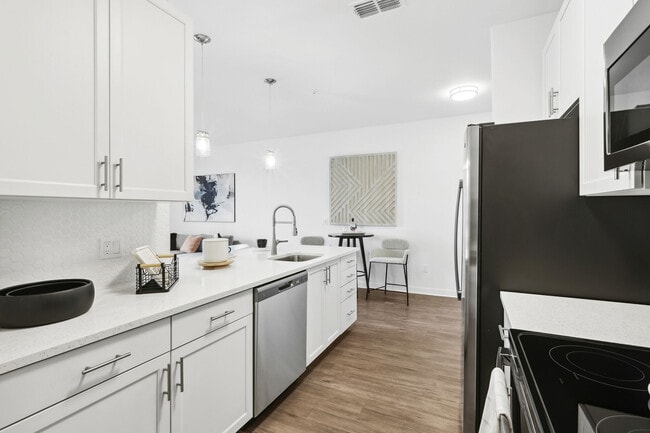 Photo - Douglas Grand at Telecom Parkway