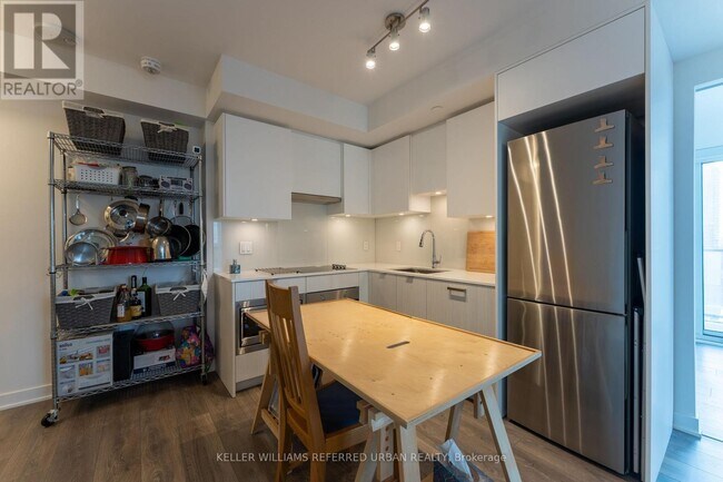 Photo - 195 Redpath Ave Unit 1012