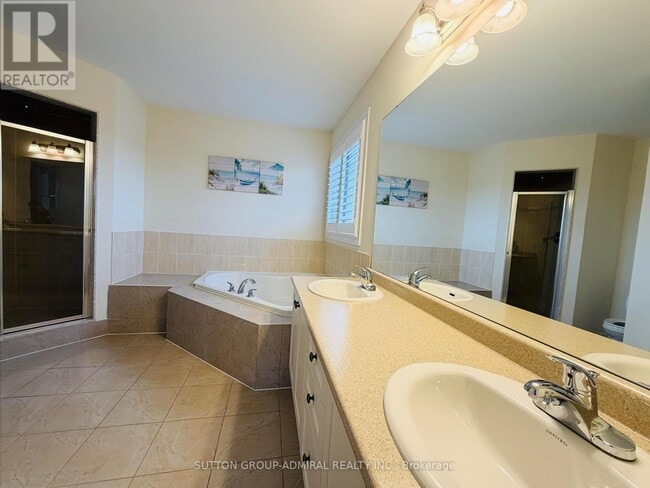 Photo - 1 Gordon Landon Dr