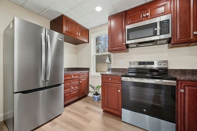 Photo - 95 S Main St