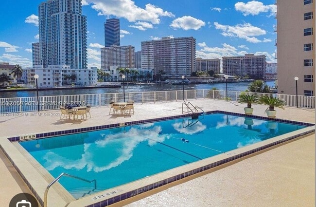 Photo - 111 Golden Isles Dr Unit F10