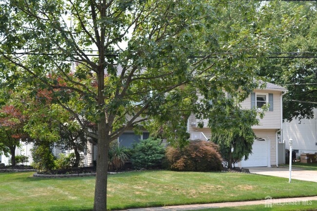 Photo - 2 Albemarle Rd