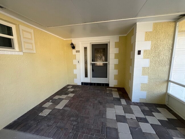 Photo - 22 Oakmont Cir