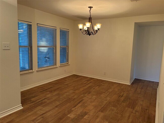 Photo - 88 Elm Hill Ct