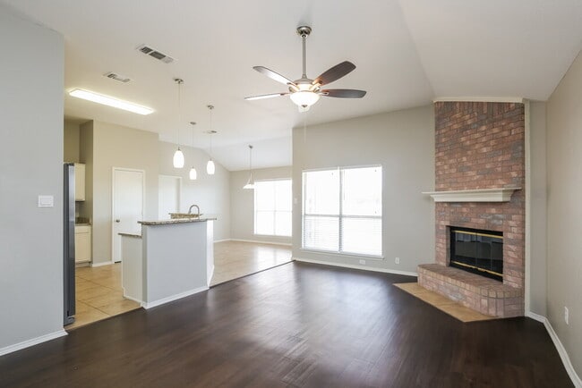 Photo - 2602 Pioneer Ln