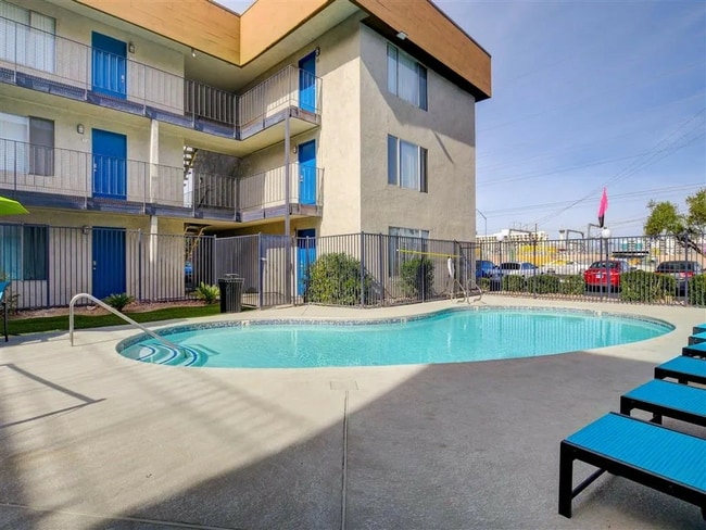 Photo - The Point on Flamingo