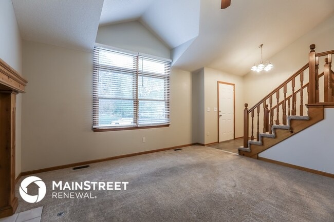 Photo - 606 Canter St