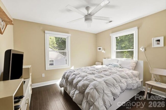 Photo - 2508 Rozzelles Ferry Rd