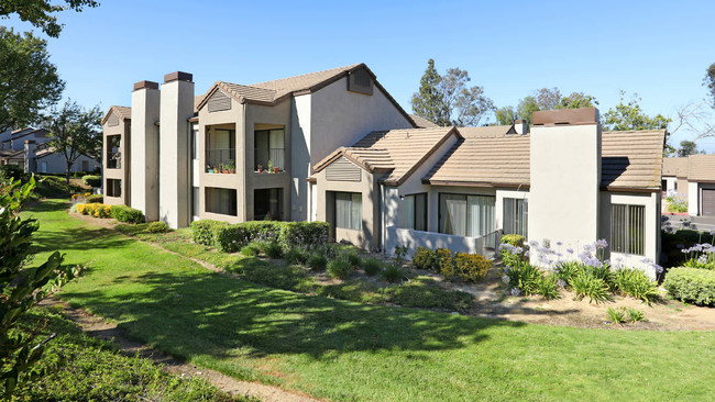 Exterior - Eagle Canyon Apartments