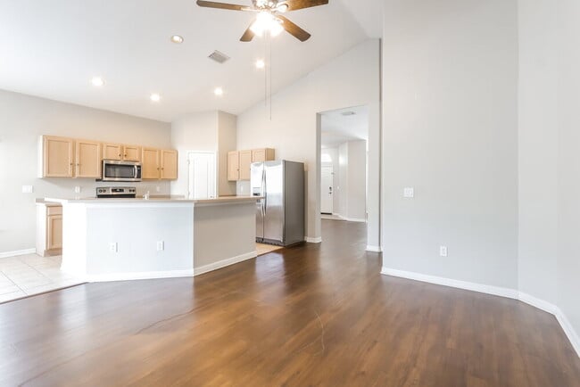 Photo - 3832 Washburn Pl