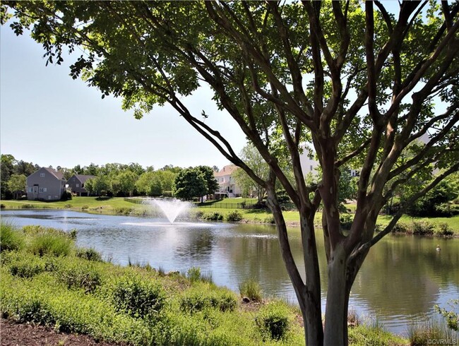 Photo - 4706 Twin Hickory Lake Dr