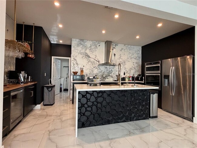 Photo - 2422 Riverbank Cv