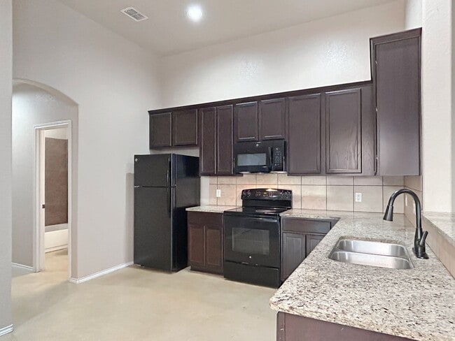 Photo - Beautiful Duplex Home In New Braunfels