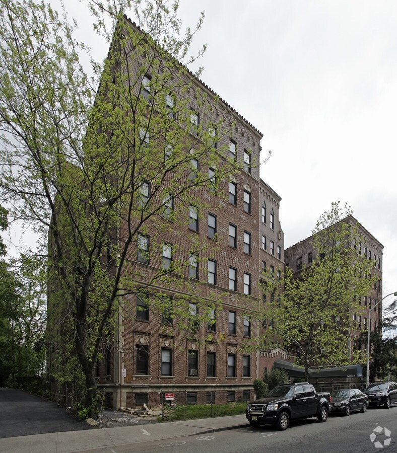 The Fairview - The Fairview Apartments
