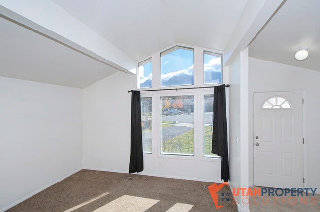 Photo - 9468 S 2280 E