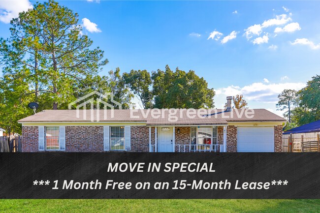 Building Photo - 229 Evergreen Ln