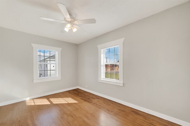 Photo - 2316 Freeman St Unit 6