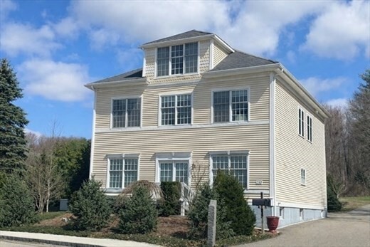 Building Photo - 297 Providence Rd Unit 2