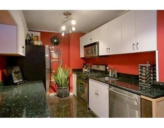 Photo - 77 Pond Ave Unit 1409