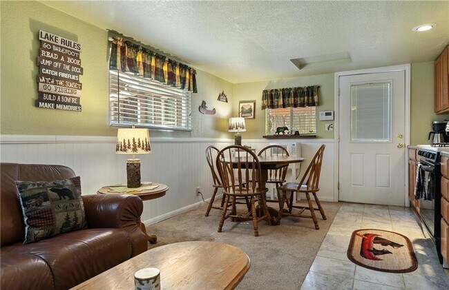 Photo - 33448 Wild Rose Dr