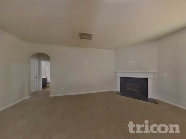 Photo - 64 Ledford Way