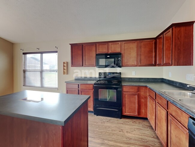 Photo - 12725 Braddock Ln