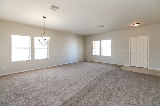 Photo - 2413 W Chipman Rd